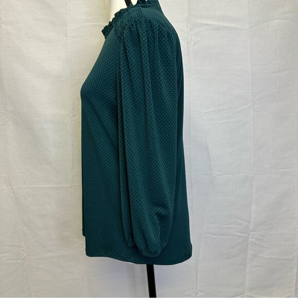 PRICED TO SELL!!   Adrianna Papell Green Polka Dot Smocked Blouse - Size Small - Picture 4 of 12
